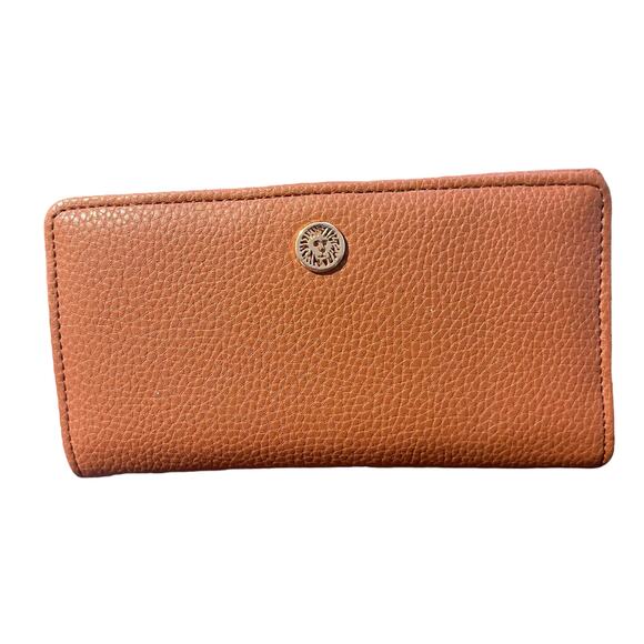 Anne‎ Klein Bifold Wallet Card Holders Gold Lion Logo Pebble Vegan Leather - Picture 1 of 5